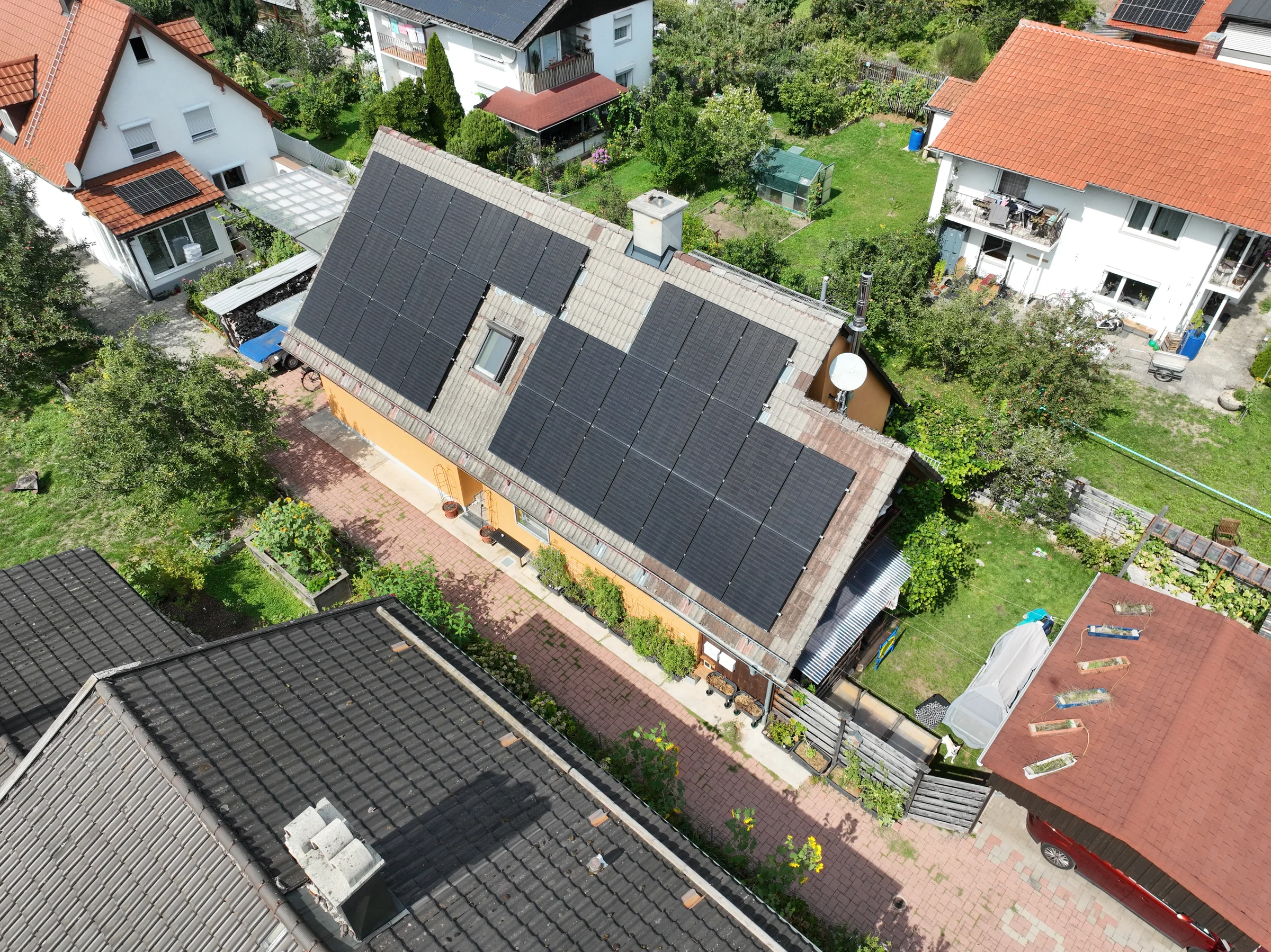 Photovoltaikanlage in Freilassing mit 14,96 kWp, Privatanlage