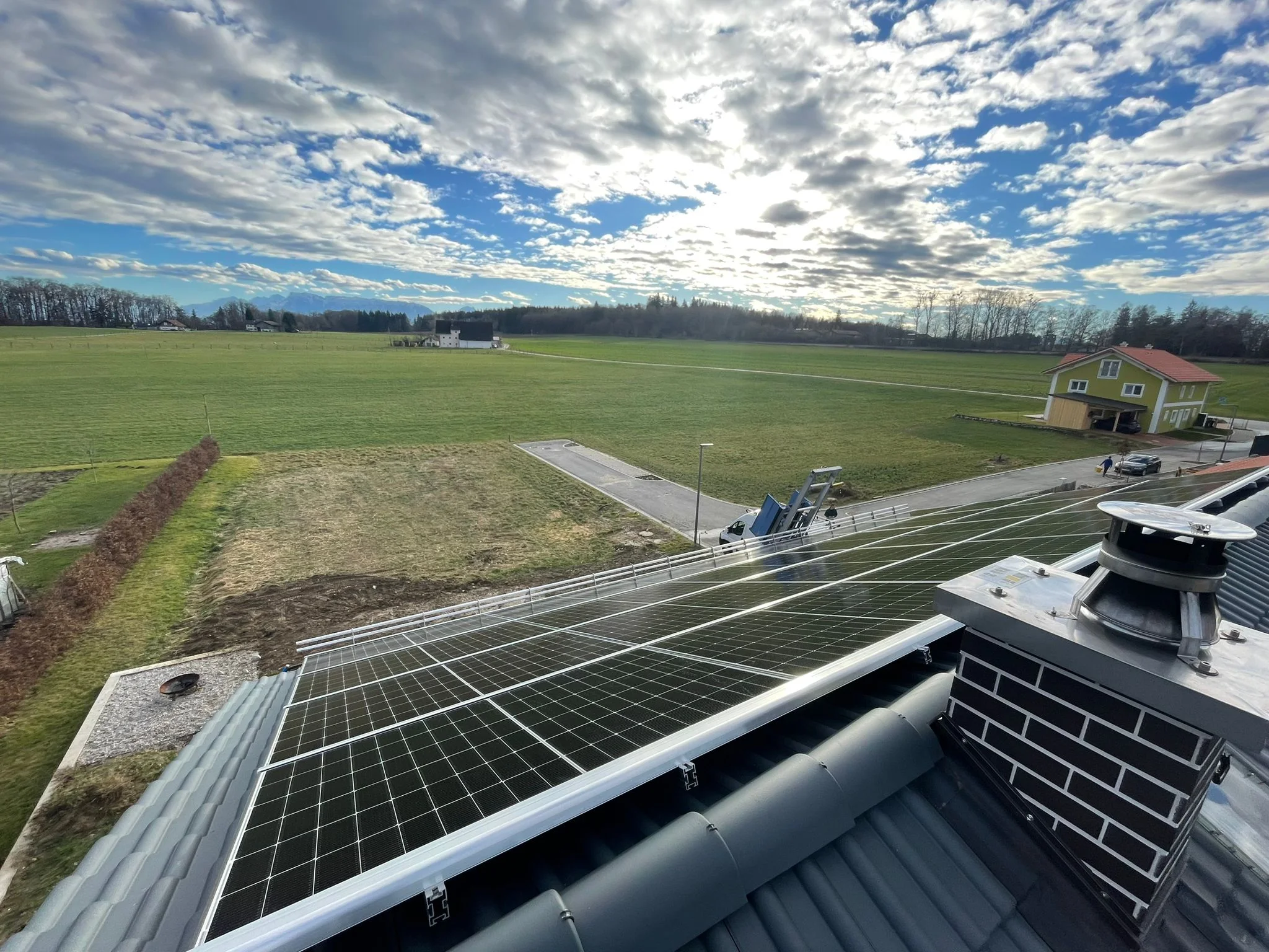 Photovoltaikanlage in Laufen mit 10,2 kWp, Privatanlage