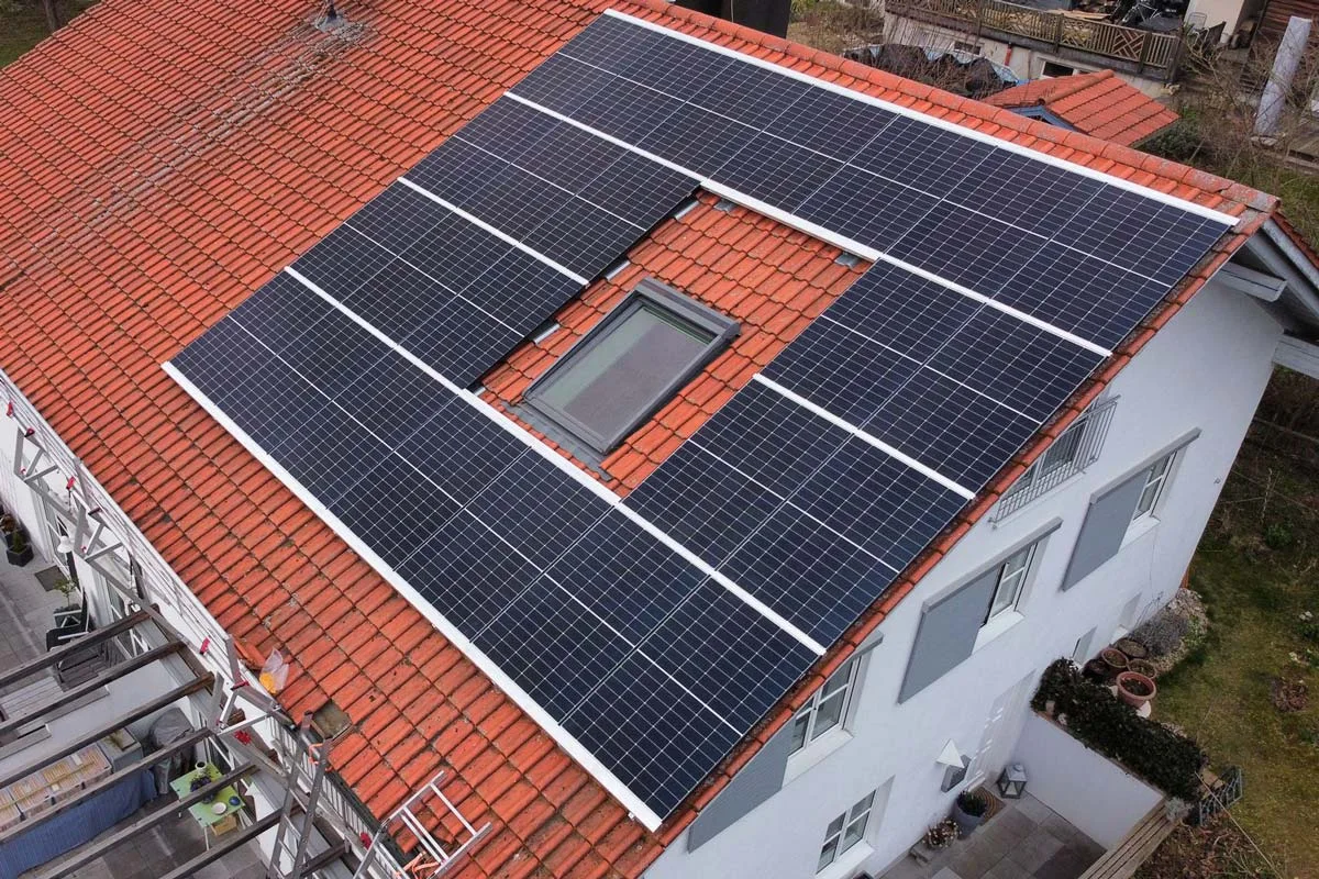 Photovoltaikanlage in Saaldorf-Surheim mit 10,2 kWp, Privatanlage